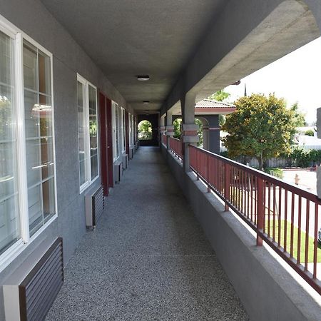 Hotel Baymont By Wyndham Manteca Exterior foto
