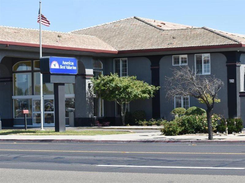 Hotel Baymont By Wyndham Manteca Exterior foto